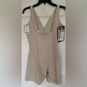 Leonisa Women's Shapewear Bodysuit - Beige